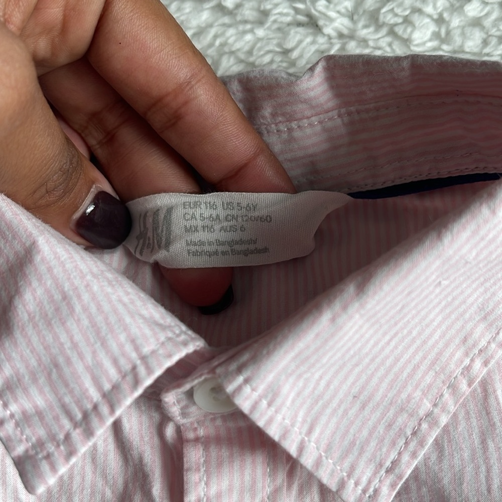 H&M Button up - Picture 2 of 3